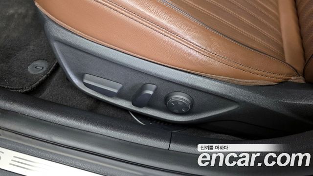 Genesis G70 2019 — photo 31