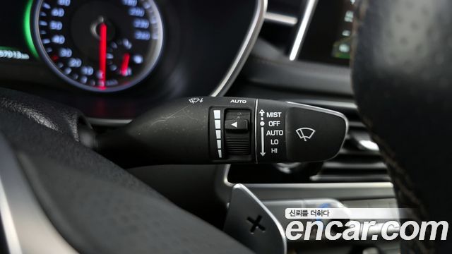 Genesis G70 2019 — photo 33