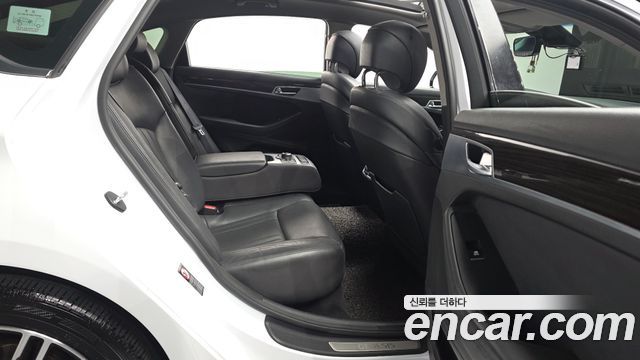 Genesis G80 2018 — photo 12