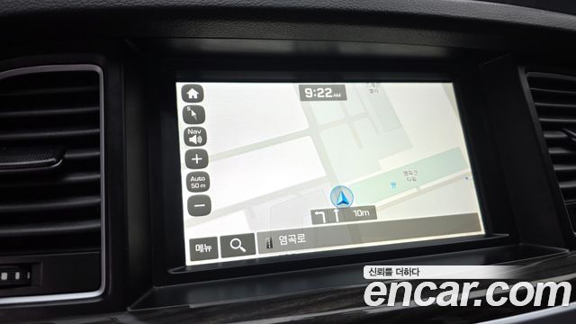 Genesis G80 2018 — photo 14