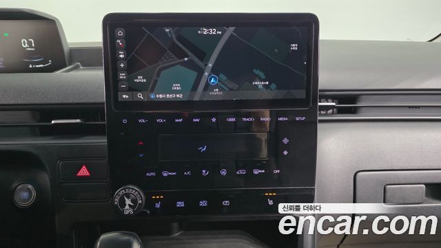 Hyundai Staria 2023 — photo 18
