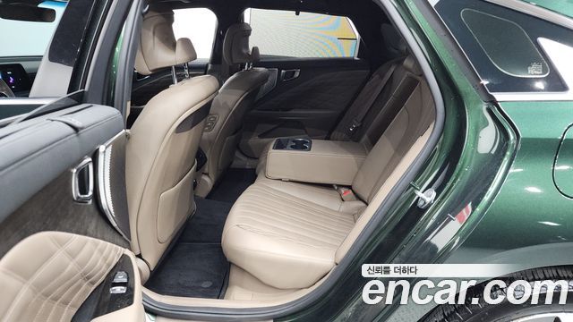 Kia K8 2022 — photo 12