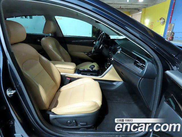 Kia K7 2020 — photo 9