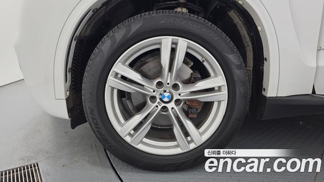BMW X5 2018 — photo 5