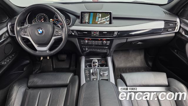 BMW X5 2018 — photo 7