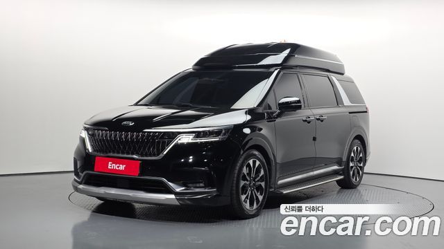 Kia Canival 2021 — photo 1