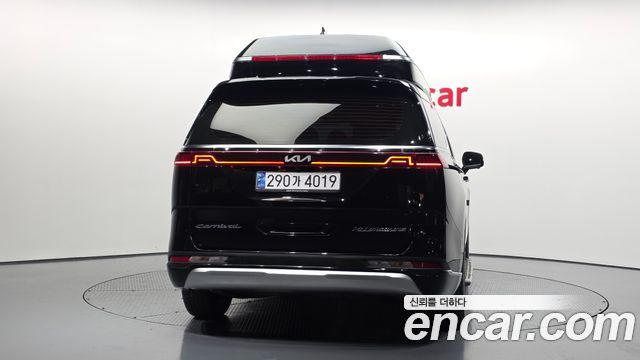 Kia Canival 2021 — photo 4