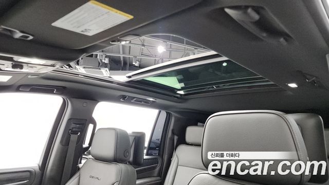 GMC Yukon 2021 — photo 22