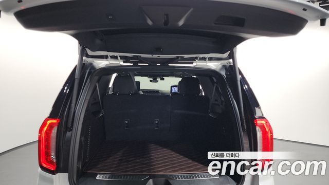GMC Yukon 2021 — photo 24