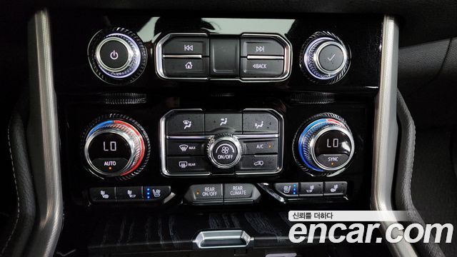 GMC Yukon 2021 — photo 33
