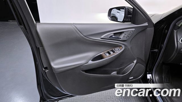 Chevrolet Korea Malibu 2022 — photo 14
