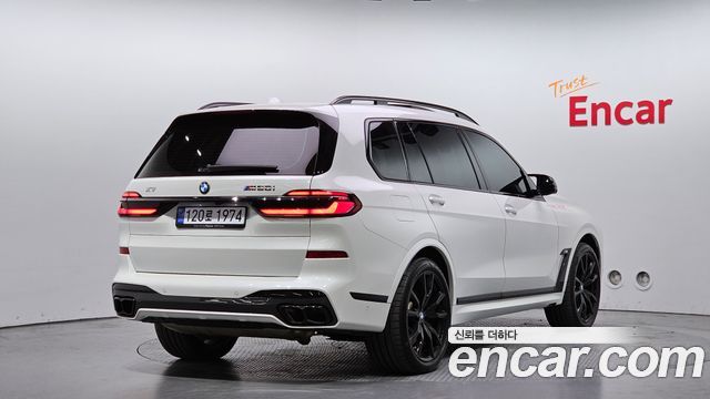 BMW X7 2024 — photo 2