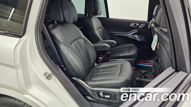 BMW X7 2024 — photo 17