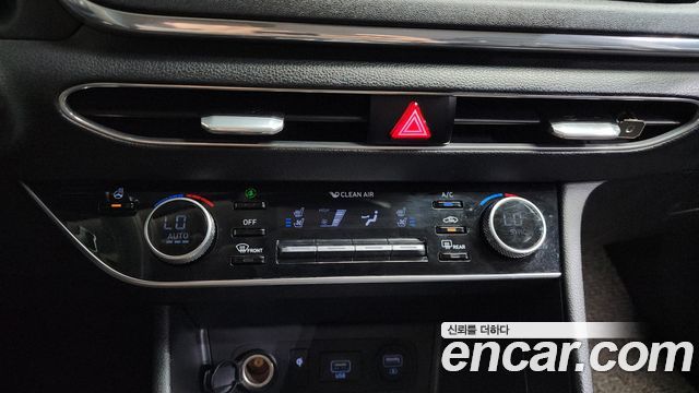 Hyundai Sonata 2021 — photo 31