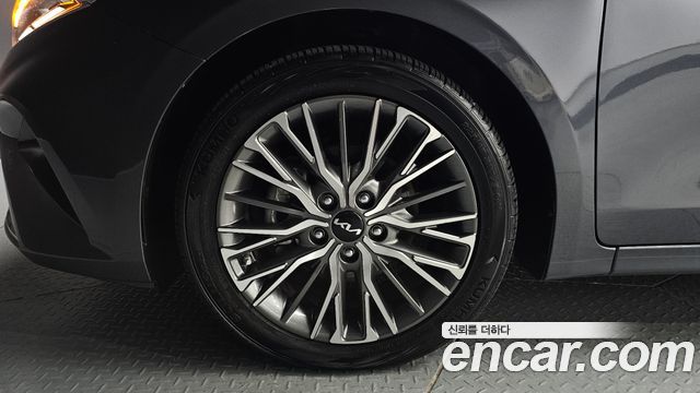 Kia K3 2022 — photo 5
