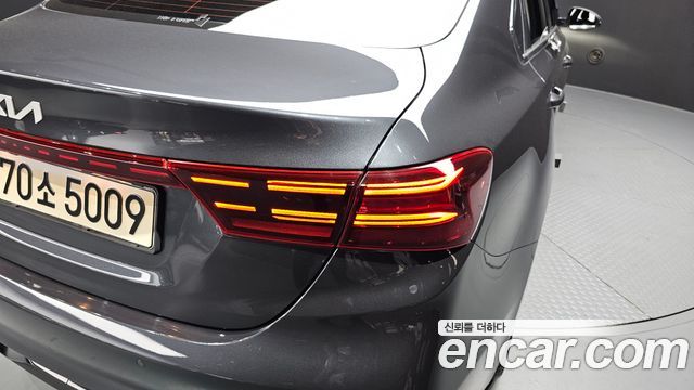 Kia K3 2022 — photo 9