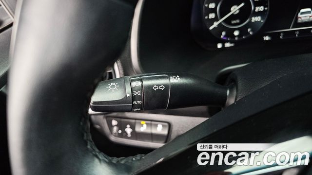 Kia K3 2022 — photo 27