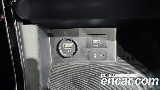 Kia Mohave 2021 — photo 35