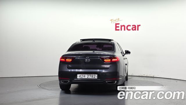 Kia K7 2018 — photo 4