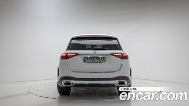 Mercedes-Benz GLE-Class 2025 — photo 4
