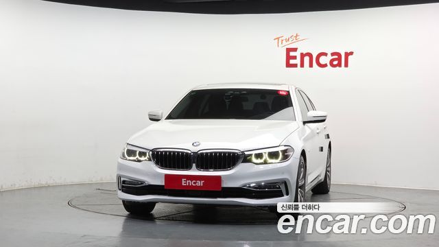 BMW 5-Series 2018 — photo 3