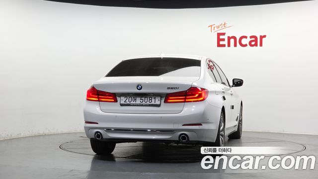 BMW 5-Series 2018 — photo 4