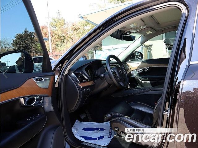 Volvo XC90 2018 — photo 6