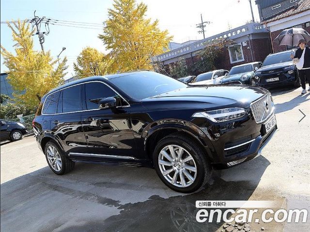 Volvo XC90 2018 — photo 20
