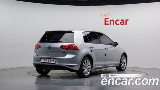 Volkswagen Golf 2014 — photo 2