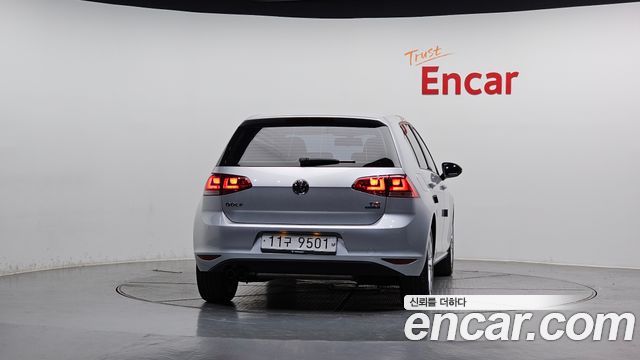 Volkswagen Golf 2014 — photo 4