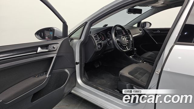 Volkswagen Golf 2014 — photo 10