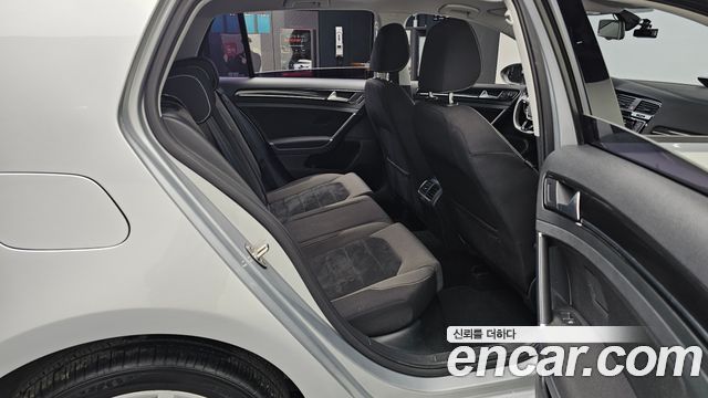Volkswagen Golf 2014 — photo 11