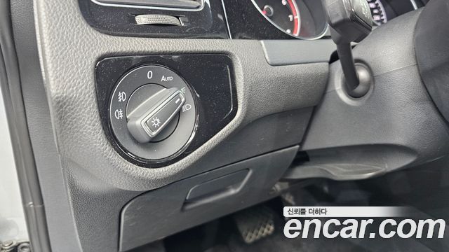 Volkswagen Golf 2014 — photo 16