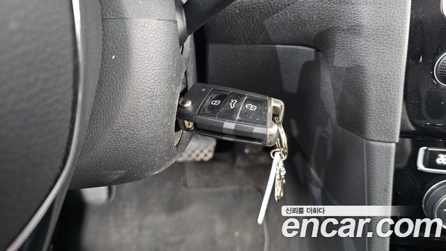 Volkswagen Golf 2014 — photo 17