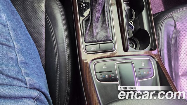 Kia K7 2015 — photo 9