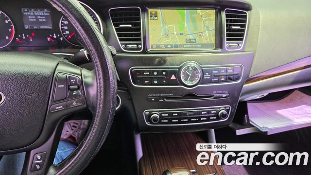 Kia K7 2015 — photo 11