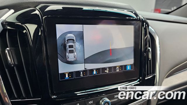Chevrolet Korea Traverse 2023 — photo 15