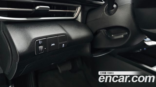 Hyundai AVANTE 2021 — photo 13