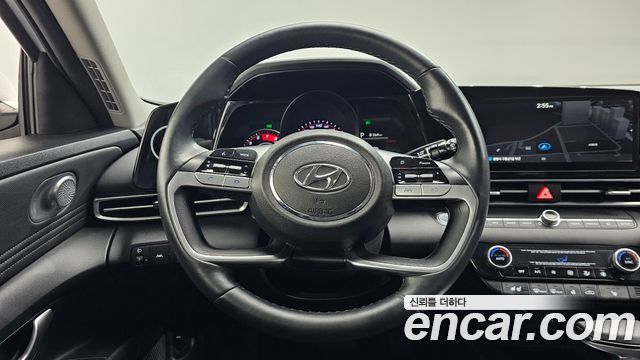 Hyundai AVANTE 2021 — photo 14