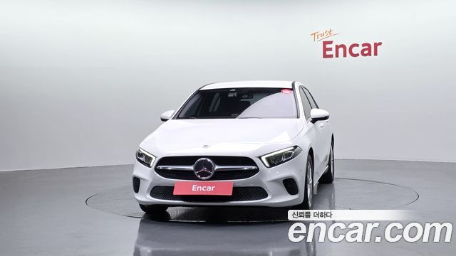 Mercedes-Benz A-Class 2019 — photo 3