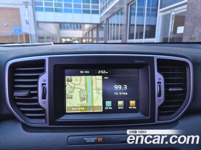 Kia Sportage 2017 — photo 10