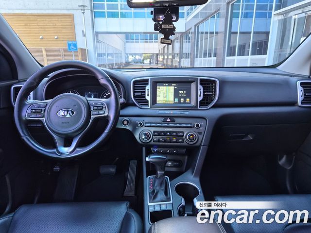 Kia Sportage 2017 — photo 17