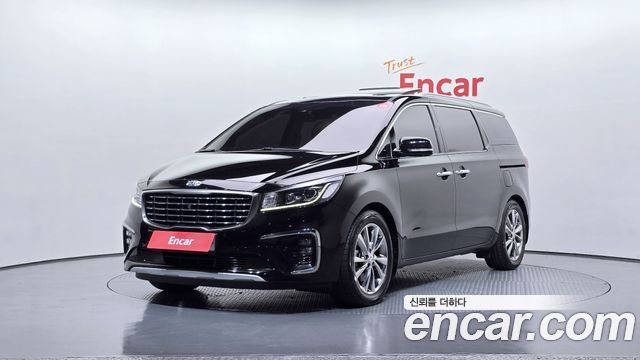 Kia Canival 2019 — photo 1