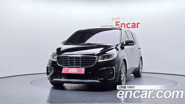 Kia Canival 2019 — photo 3