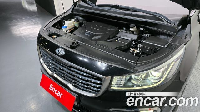 Kia Canival 2019 — photo 6