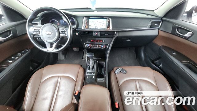 Kia K5 2016 — photo 10