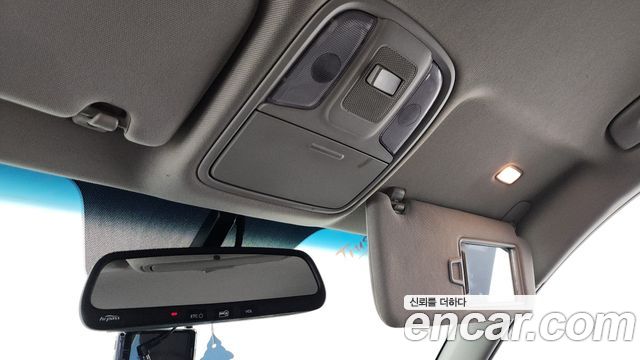 Kia K5 2016 — photo 25