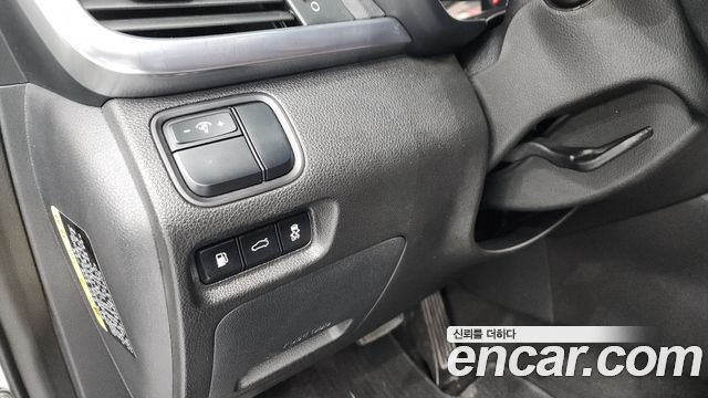 Kia K5 2016 — photo 27