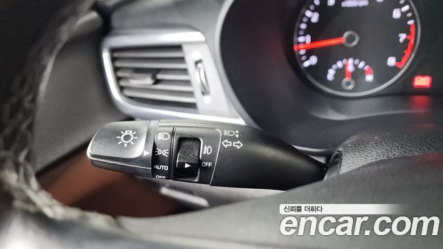 Kia K5 2016 — photo 33