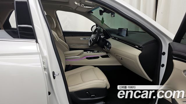 Genesis GV70 2024 — photo 17